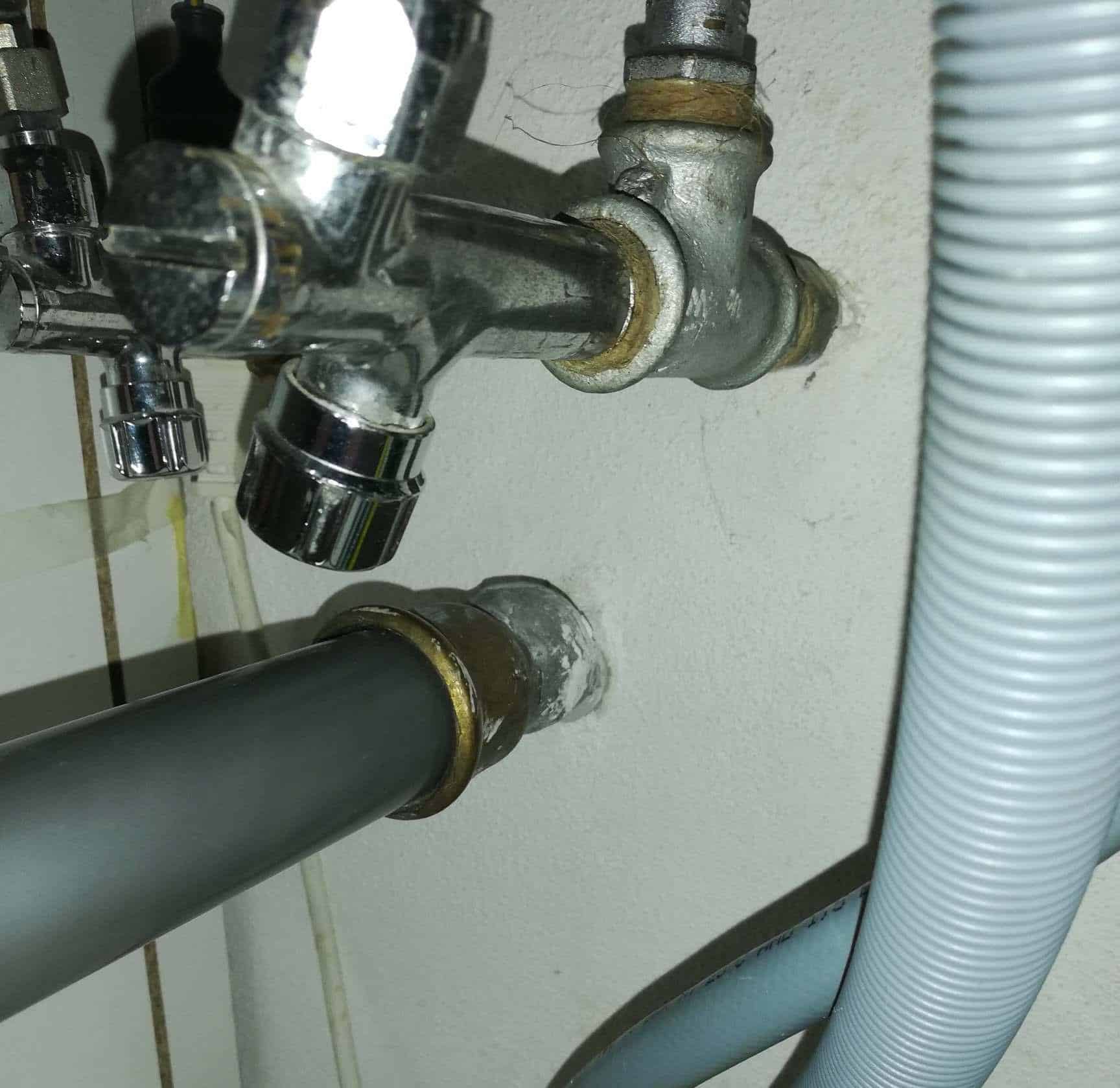 Consigli pratici per la sostituzione dei tubi di piombo con materiali sicuri